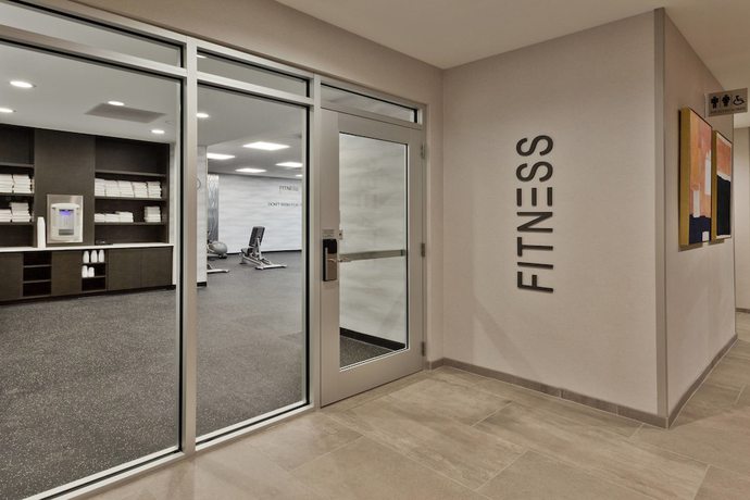 Imagen de los interiores del Hotel Fairfield Inn and Suites By Marriott Birmingham Colonnade. Foto 17