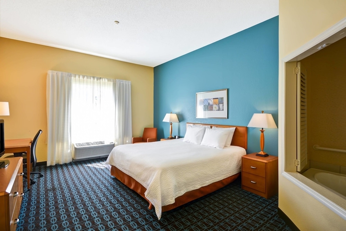 Imagen de la habitación del Hotel Fairfield Inn and Suites By Marriott Birmingham Fultondale/i65. Foto 9