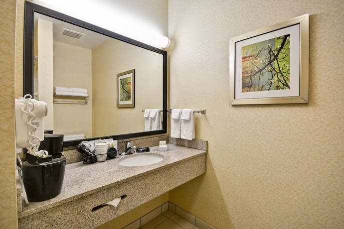 Imagen de la habitación del Hotel Fairfield Inn and Suites By Marriott Birmingham Fultondale/i65. Foto 10