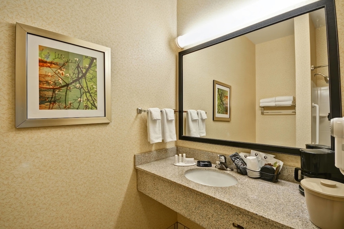 Imagen de la habitación del Hotel Fairfield Inn and Suites By Marriott Birmingham Fultondale/i65. Foto 11