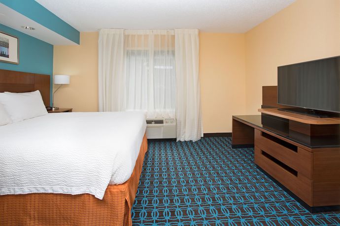 Imagen de la habitación del Hotel Fairfield Inn and Suites By Marriott Boston Milford. Foto 6