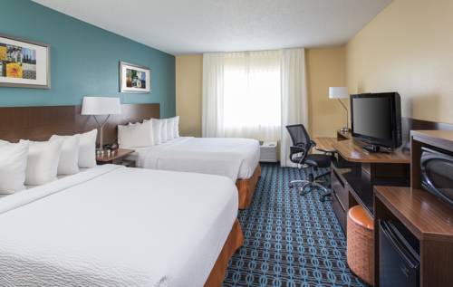 Imagen de la habitación del Hotel Fairfield Inn and Suites By Marriott Branson. Foto 3