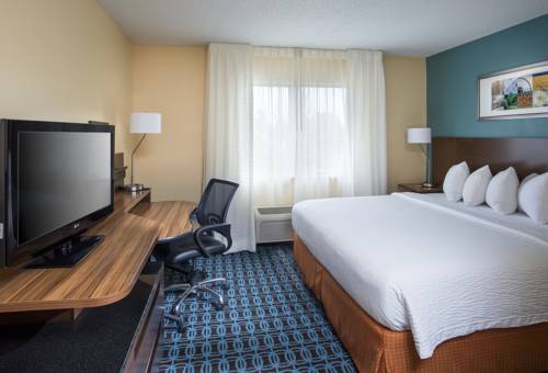 Imagen de la habitación del Hotel Fairfield Inn and Suites By Marriott Branson. Foto 5