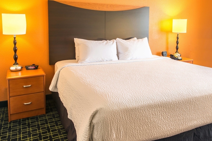 Imagen de la habitación del Hotel Fairfield Inn and Suites By Marriott Canton, North Canton. Foto 8