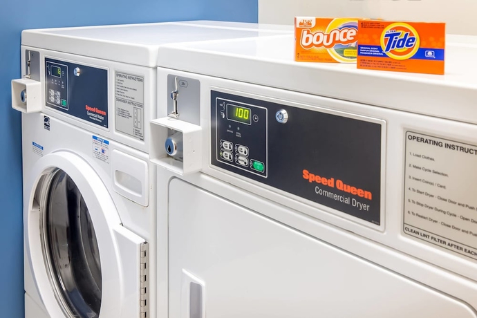 Imagen de los interiores del Hotel Fairfield Inn and Suites By Marriott Canton, North Canton. Foto 17