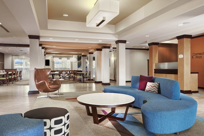 Imagen de los interiores del Hotel Fairfield Inn and Suites By Marriott Cartersville. Foto 18