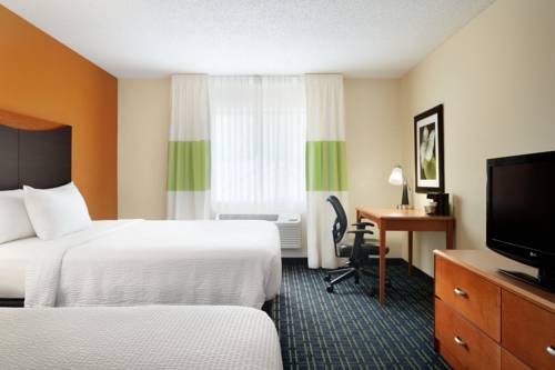 Imagen de la habitación del Hotel Fairfield Inn and Suites By Marriott Champaign. Foto 7