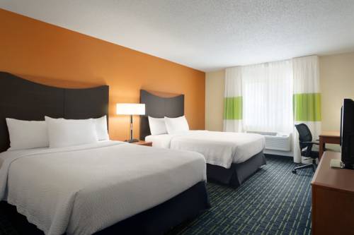 Imagen de la habitación del Hotel Fairfield Inn and Suites By Marriott Champaign. Foto 8