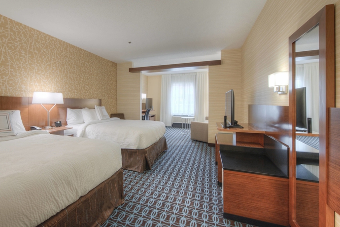 Imagen de la habitación del Hotel Fairfield Inn and Suites By Marriott Charlotte Airport. Foto 13
