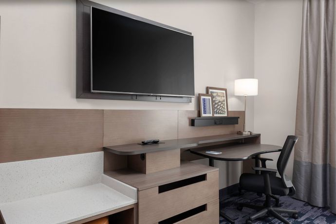 Imagen de la habitación del Hotel Fairfield Inn and Suites By Marriott Charlotte Pineville. Foto 7