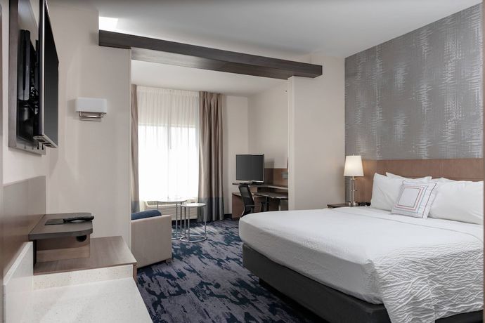 Imagen de la habitación del Hotel Fairfield Inn and Suites By Marriott Charlotte Pineville. Foto 9