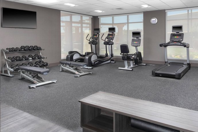 Imagen de los interiores del Hotel Fairfield Inn and Suites By Marriott Charlotte Pineville. Foto 19