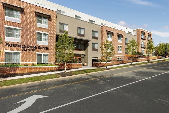 Imagen general del Hotel Fairfield Inn and Suites By Marriott Charlottesville Downtown/university Area. Foto 1