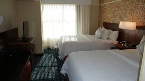 Imagen de la habitación del Hotel Fairfield Inn and Suites By Marriott Chesapeake Suffolk. Foto 1