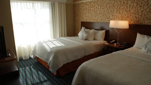 Imagen de la habitación del Hotel Fairfield Inn and Suites By Marriott Chesapeake Suffolk. Foto 3