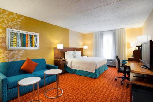 Imagen de la habitación del Hotel Fairfield Inn and Suites By Marriott Chicago Midway Airport. Foto 17