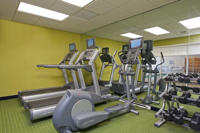 Imagen de los interiores del Hotel Fairfield Inn and Suites By Marriott Chicago Naperville. Foto 16