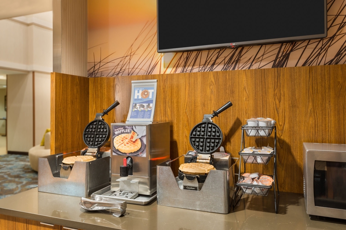 Imagen del bar/restaurante del Hotel Fairfield Inn and Suites By Marriott Clearwater. Foto 4