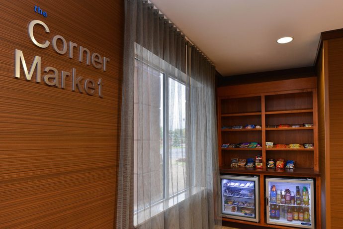 Imagen de los interiores del Hotel Fairfield Inn and Suites By Marriott Cleveland Avon. Foto 10