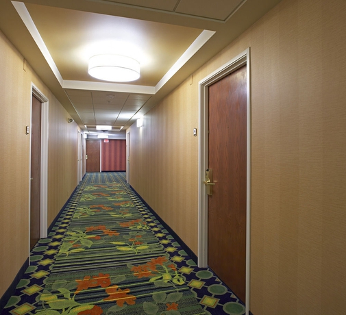 Imagen de los interiores del Hotel Fairfield Inn and Suites By Marriott Cleveland Beachwood. Foto 13