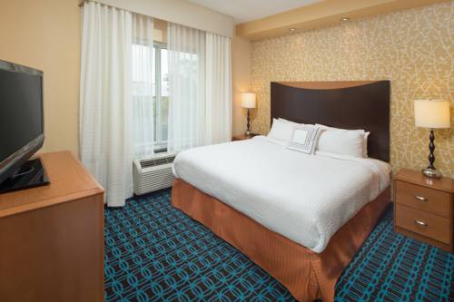 Imagen de la habitación del Hotel Fairfield Inn and Suites By Marriott Cleveland. Foto 5