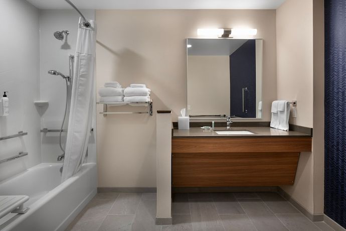 Imagen de la habitación del Hotel Fairfield Inn and Suites By Marriott Coastal Carolina Conway. Foto 8