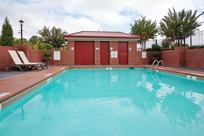 Imagen de la piscina del Hotel Fairfield Inn and Suites By Marriott Columbia Downtown. Foto 13
