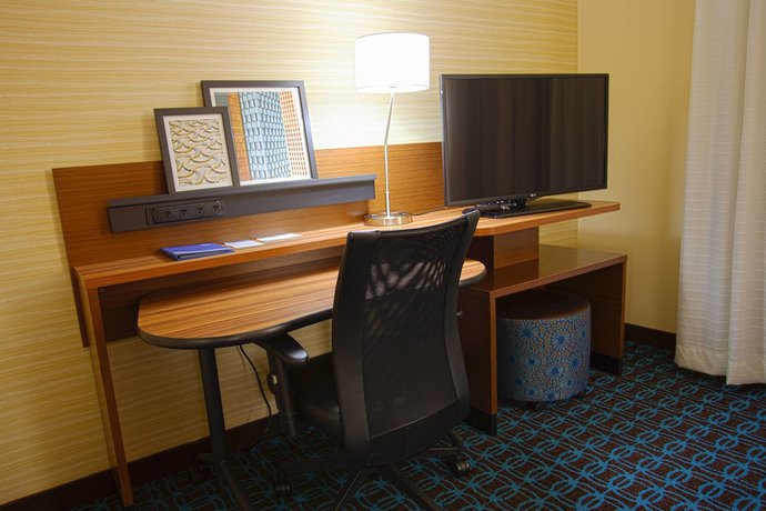 Imagen de la habitación del Hotel Fairfield Inn and Suites By Marriott Columbus Airport. Foto 4