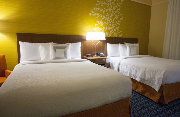 Imagen de la habitación del Hotel Fairfield Inn and Suites By Marriott Columbus Airport. Foto 8