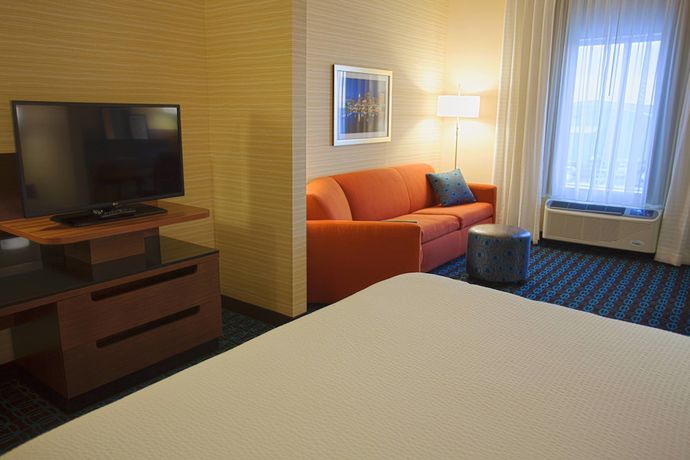 Imagen de la habitación del Hotel Fairfield Inn and Suites By Marriott Columbus Airport. Foto 11