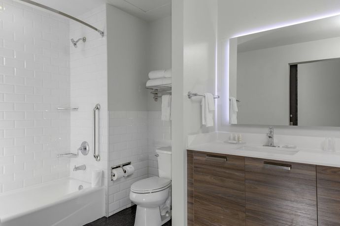 Imagen de la habitación del Hotel Fairfield Inn and Suites By Marriott Dallas Downtown. Foto 9