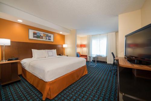 Imagen de la habitación del Hotel Fairfield Inn and Suites By Marriott Dallas Lewisville. Foto 16