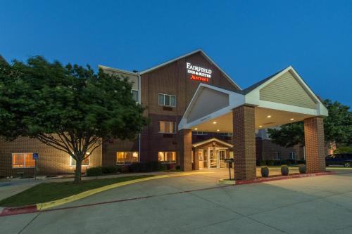 Imagen general del Hotel Fairfield Inn and Suites By Marriott Dallas Lewisville. Foto 13