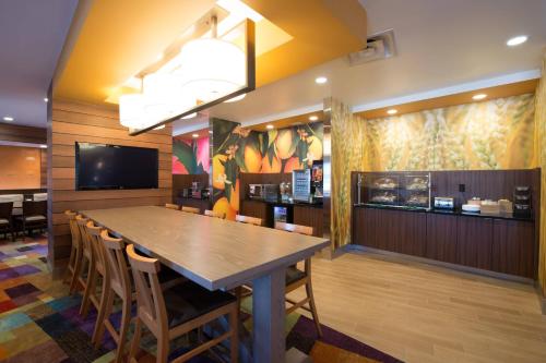 Imagen general del Hotel Fairfield Inn and Suites By Marriott Dallas Lewisville. Foto 12