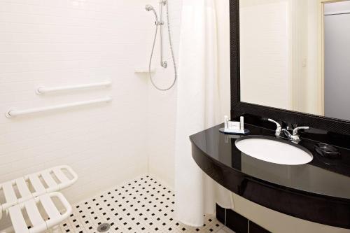 Imagen general del Hotel Fairfield Inn and Suites By Marriott Dallas Mansfield. Foto 6
