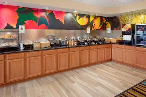 Imagen general del Hotel Fairfield Inn and Suites By Marriott Dallas Mansfield. Foto 10