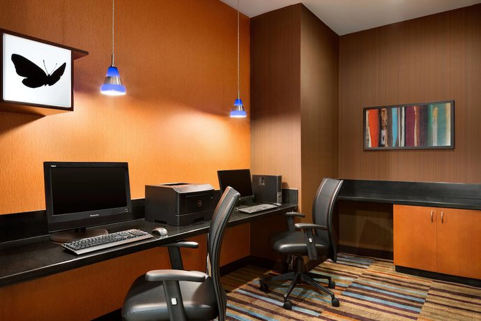 Imagen de los interiores del Hotel Fairfield Inn and Suites By Marriott Dallas Mesquite. Foto 16