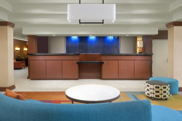 Imagen de los interiores del Hotel Fairfield Inn and Suites By Marriott Dallas Plano/the Colony. Foto 9