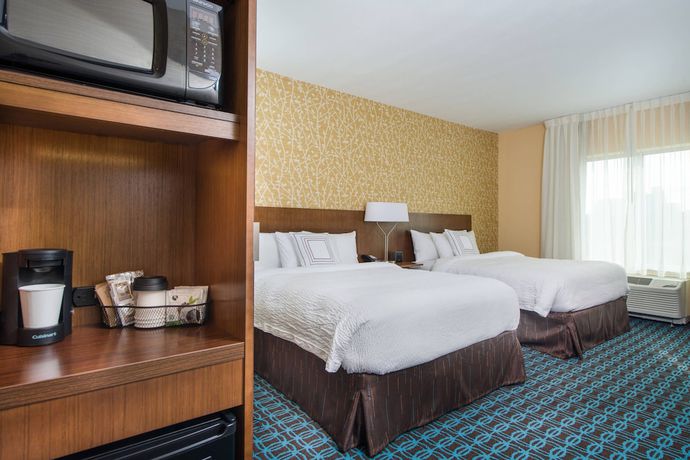 Imagen de la habitación del Hotel Fairfield Inn and Suites By Marriott Dayton. Foto 12