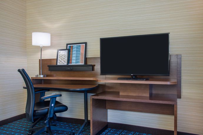 Imagen de la habitación del Hotel Fairfield Inn and Suites By Marriott Dayton. Foto 13