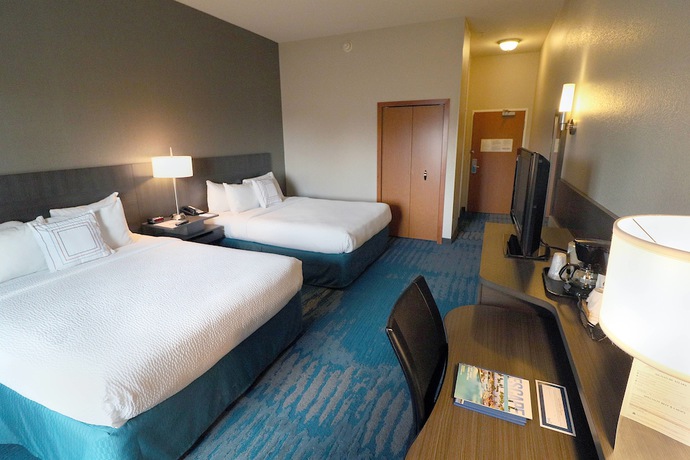 Imagen de la habitación del Hotel Fairfield Inn and Suites By Marriott Des Moines Airport. Foto 4