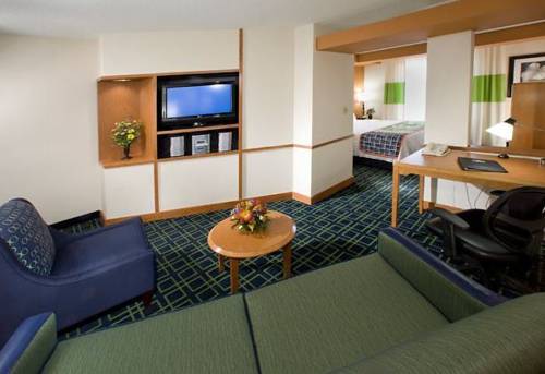 Imagen de la habitación del Hotel Fairfield Inn and Suites By Marriott Dover. Foto 7