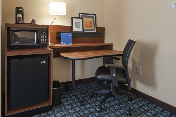 Imagen de la habitación del Hotel Fairfield Inn and Suites By Marriott Durham Southpoint. Foto 5