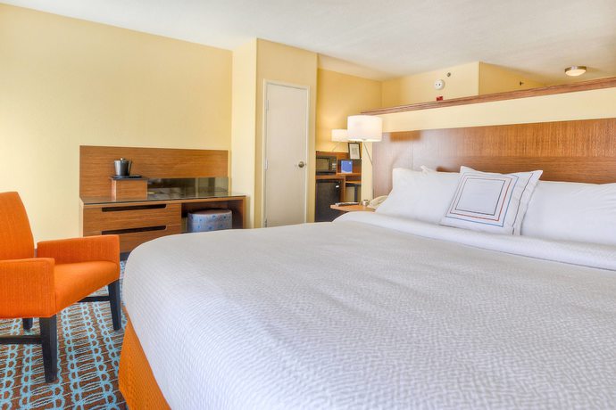 Imagen de la habitación del Hotel Fairfield Inn and Suites By Marriott Durham Southpoint. Foto 6