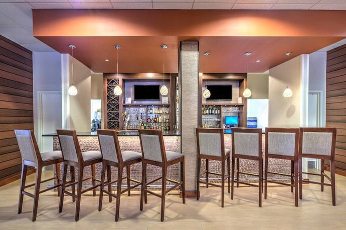 Imagen general del Hotel Fairfield Inn and Suites By Marriott Durham Southpoint. Foto 1