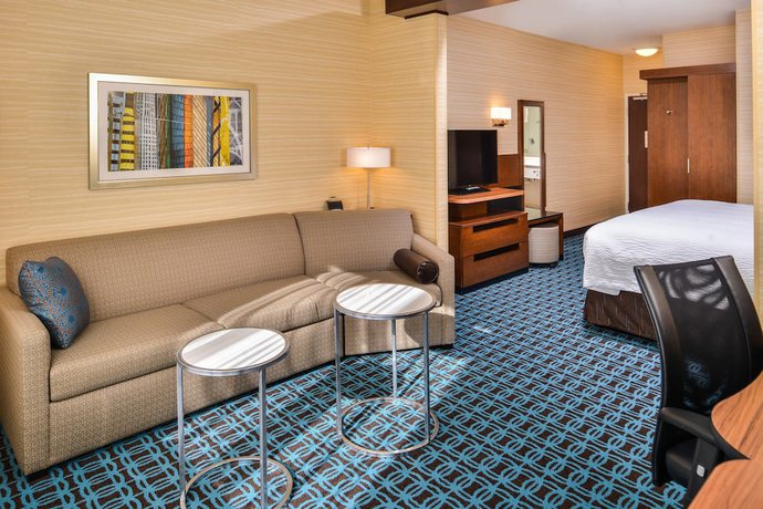 Imagen de la habitación del Hotel Fairfield Inn and Suites By Marriott Eugene East/springfield. Foto 3