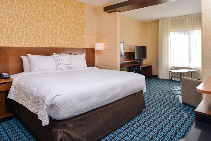 Imagen de la habitación del Hotel Fairfield Inn and Suites By Marriott Eugene East/springfield. Foto 4