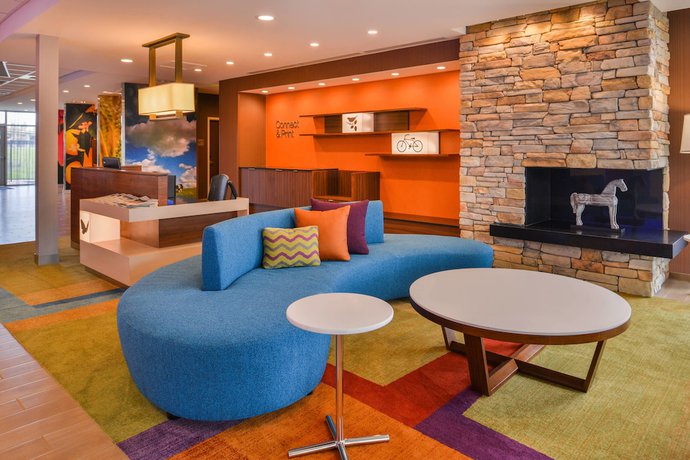 Imagen de los interiores del Hotel Fairfield Inn and Suites By Marriott Eugene East/springfield. Foto 20