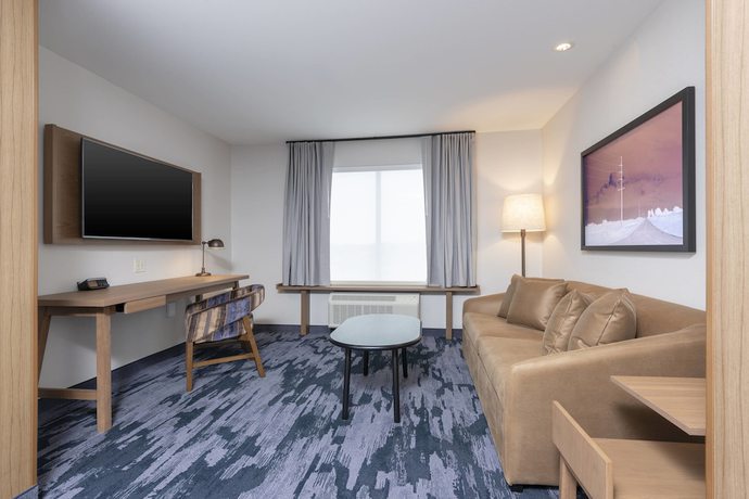 Imagen de la habitación del Hotel Fairfield Inn and Suites By Marriott Fair Oaks Farms. Foto 14