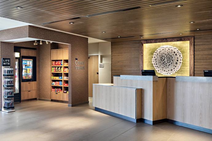 Imagen de los interiores del Hotel Fairfield Inn and Suites By Marriott Fayetteville. Foto 10